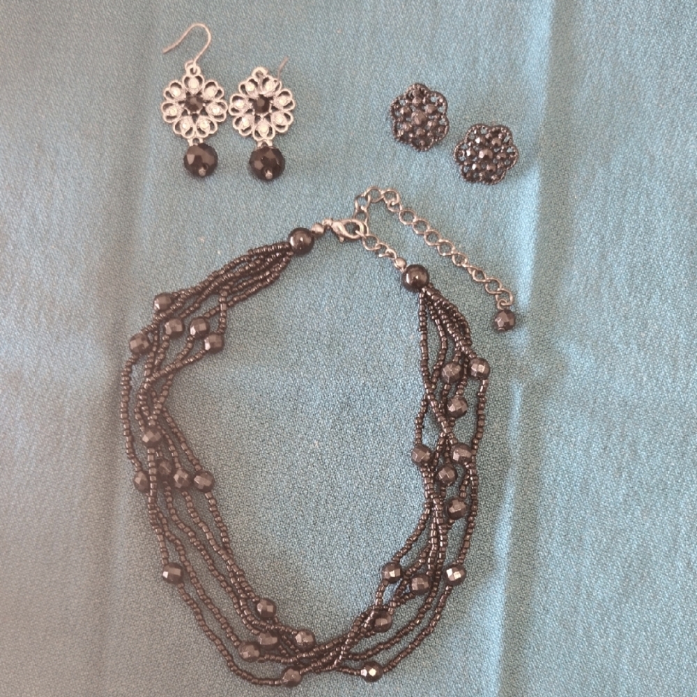 Elegant Black Beaded Necklace and Earring Set Vintage